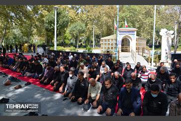 مراسم شهادت امام رضا(ع) و سالگرد تدفین شهدای گمنام منطقه۸