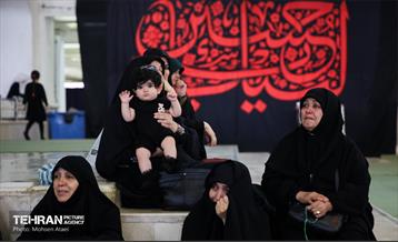 مراسم شیرخوارگان حسینی در مصلای تهران 21