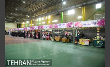 مراسم اختتامیه نخستین جشنواره دختران تهران در بوستان پردیس بانوان 1