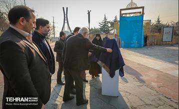 مراسم رونمایی از سازه حجمی عروج 1