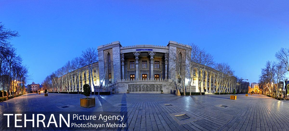 میدان مشق (باغ ملی) 1