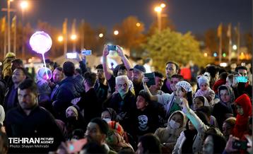 برج آزادی میزبان مسافران نوروزی 5