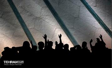 اجتماع امام حسنی ها در میدان آزادی 41