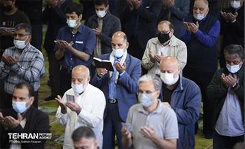 اقامه نماز عید سعید فطر در دانشگاه تهران 15