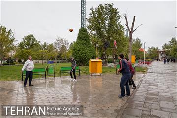 روز طبیعت بارانی در بوستان رازی 30