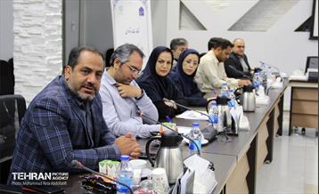 بازدید مدیران اداره کل سرمایه انسانی از شهرداری منطقه ۱۲ 27