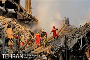 ساختمان پلاسکو فرو ریخت -4 24