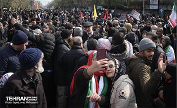 راهپیمایی یوم الله 22 بهمن 21