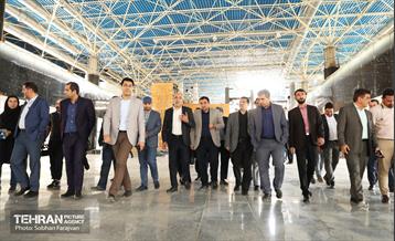 بازدید عضو شورای شهر از پایانه شرق 9