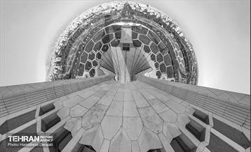 روایت یک بـرج 50ساله 26