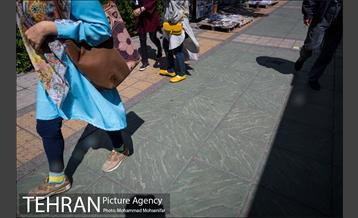 شهرنگار؛ خیابان انقلاب 18