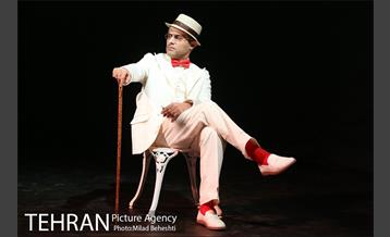 نمایش بازی یالتا‎ 5