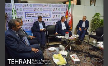 بازدید محسن هاشمی از ستاد انتخابات شورایاری محلات تهران 14