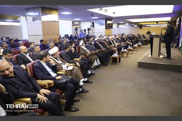 نشست مشترک مدیران و قضات دیوان عدالت اداری و مدیران حقوقی شهرداری‌های کلانشهرهای ایران 23