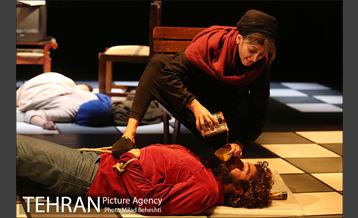 نمایش نقاشی اشر 17