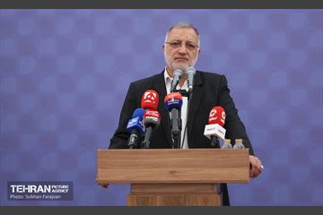 آیین بهره‌برداری از ۲۰۱ دستگاه اتوبوس برقی 18