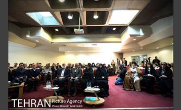 مراسم چهارمین سالگرد درگذشت دکتر صادق آئینه وند 9