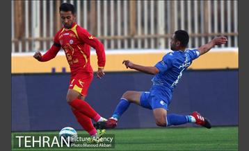 دیدار تیم های فوتبال نفت تهران واستقلال تهران