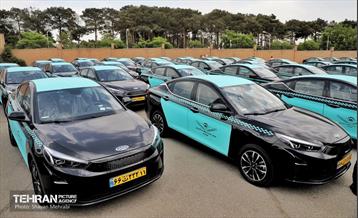 آیین ورود ۱۰۰۰ دستگاه تاکسی برقی به ناوگان حمل و نقل عمومی شهر تهران 36