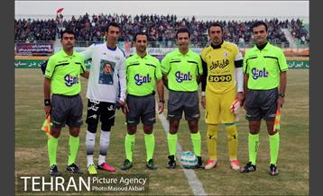 دیدار صبای قم و استقلال در لیگ برتر فوتبال 6