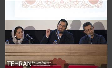 اکران فیلم های مسافران و عروس در موزه سینما 13