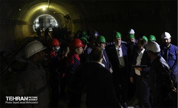 بازدید از دو ایستگاه مهم مترو 41