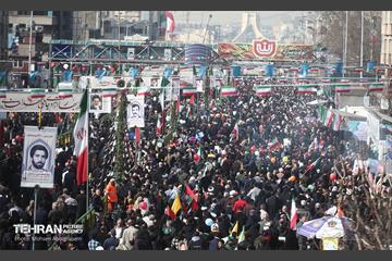 راهپیمایی ۲۲ بهمن در تهران - ۲ 22