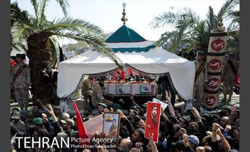 تشییع پیکر مطهر شهید محسن حججی 1