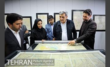 بازدید شهردار تهران از موزه نقشه تهران 6
