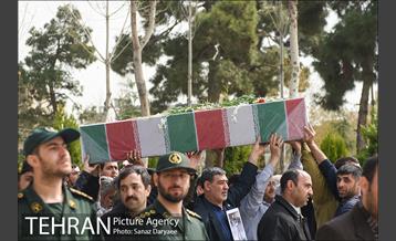 تشییع پیکر مطهر دو شهید گمنام 11