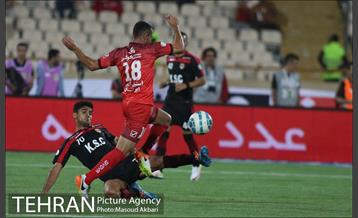 دیدار پرسپولیس و فولاد خوزستان در لیگ برتر فوتبال 13