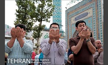 نماز عید فطر در امامزاده صالح(ع) 6