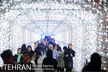 تونل نوری بوستان دانشجو به مناسبت دهه کرامت 9