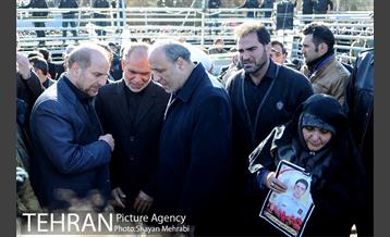 تشییع شهدای آتش نشان  در بهشت زهرا(س) -4 24