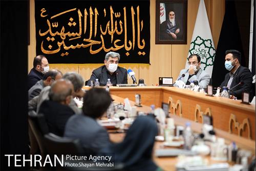 نشست شهردار تهران با جمعی از روزنامه نگاران 40