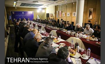 هفدهمین جلسه شورای معاونان مشاورین و شهرداران 17