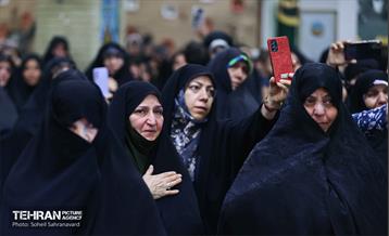 گرامیداشت شهدای خدمت در مسجد علی ابن الحسین (ع) 11