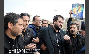 مراسم تشییع پیکر منصور پورحیدری 13