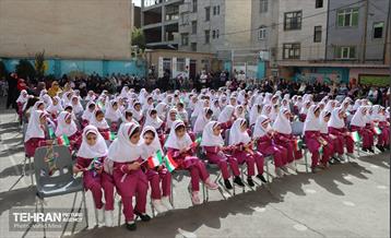 جشن شکوفه‌ها در منطقه ۱1 9