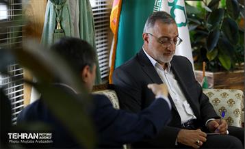دیدار رئیس بنیاد مستضعفان با شهردار تهران