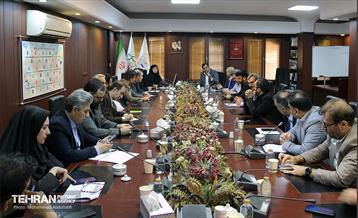 نشست هم‌اندیشی مدیر اداره‌کل سرمایه‌انسانی از ستاد مرکزی معاینه فنی 9