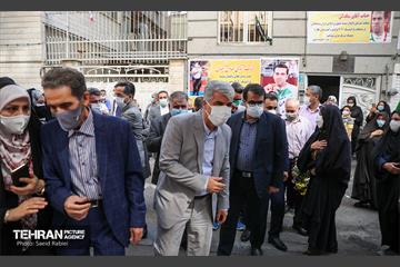 استقبال اهالی منطقه 17 از صادق بیگدلی قهرمان پاراالمپیک 2020 توکیو 2
