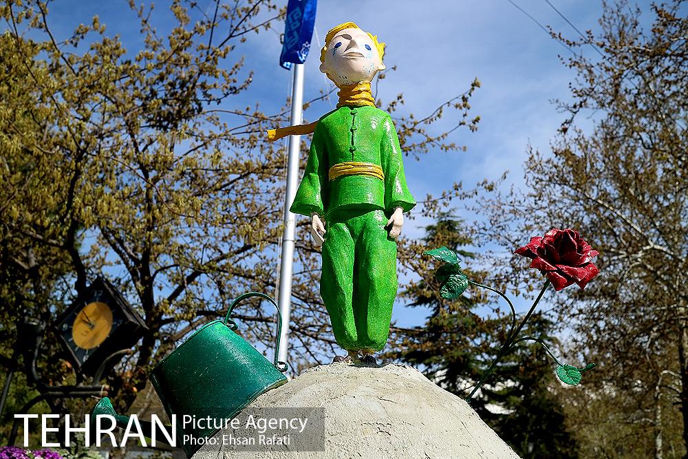 المان های نوروزی خیابان ولی عصر(عج) 1