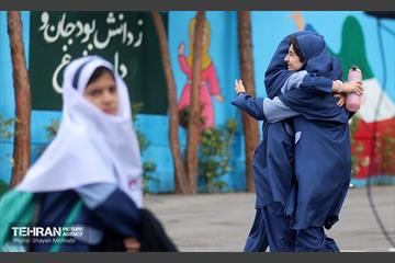 آغاز سال تحصیلی جدید در دبستان شاهد حضرت زینب(س) 62