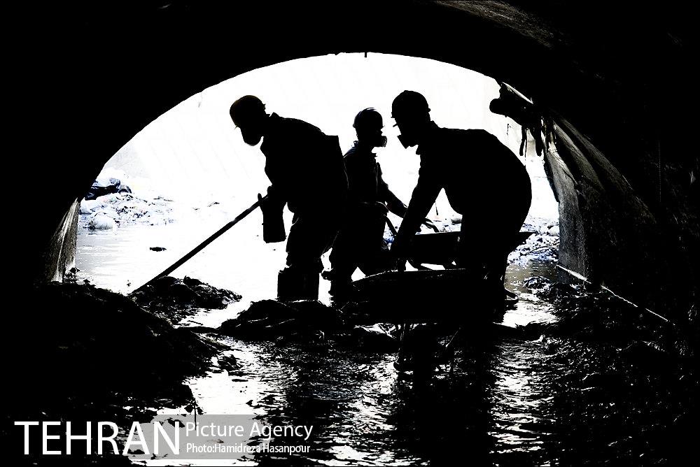 کار در اعماق زمین 15