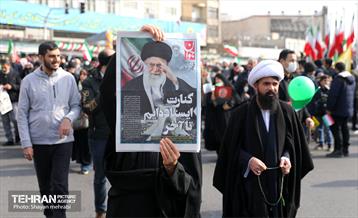 راهپیمایی ۲۲ بهمن در تهران -۲ 14