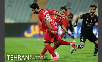 دیدار تیم های فوتبال پرسپولیس و نساجی  25