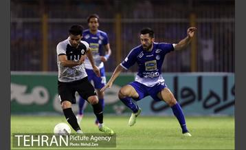 دیدار تیم های استقلال تهران و نفت مسجد سلیمان 28