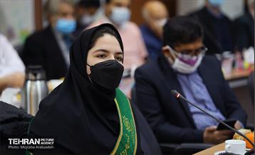 نشست هم اندیشی شهردار تهران با نخبگان منطقه 10