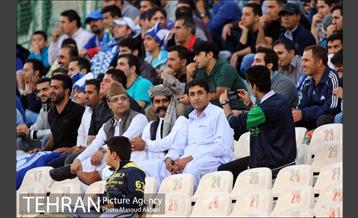 دیدار استقلال تهران و سایپا در لیگ برتر فوتبال 8